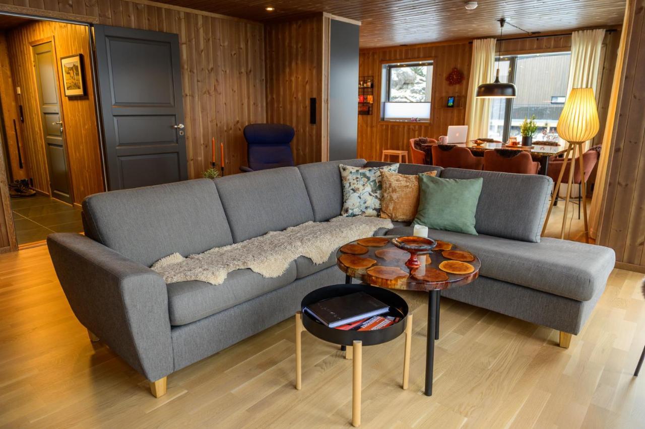 Superior Cabin Ballstad Lofoten エクステリア 写真