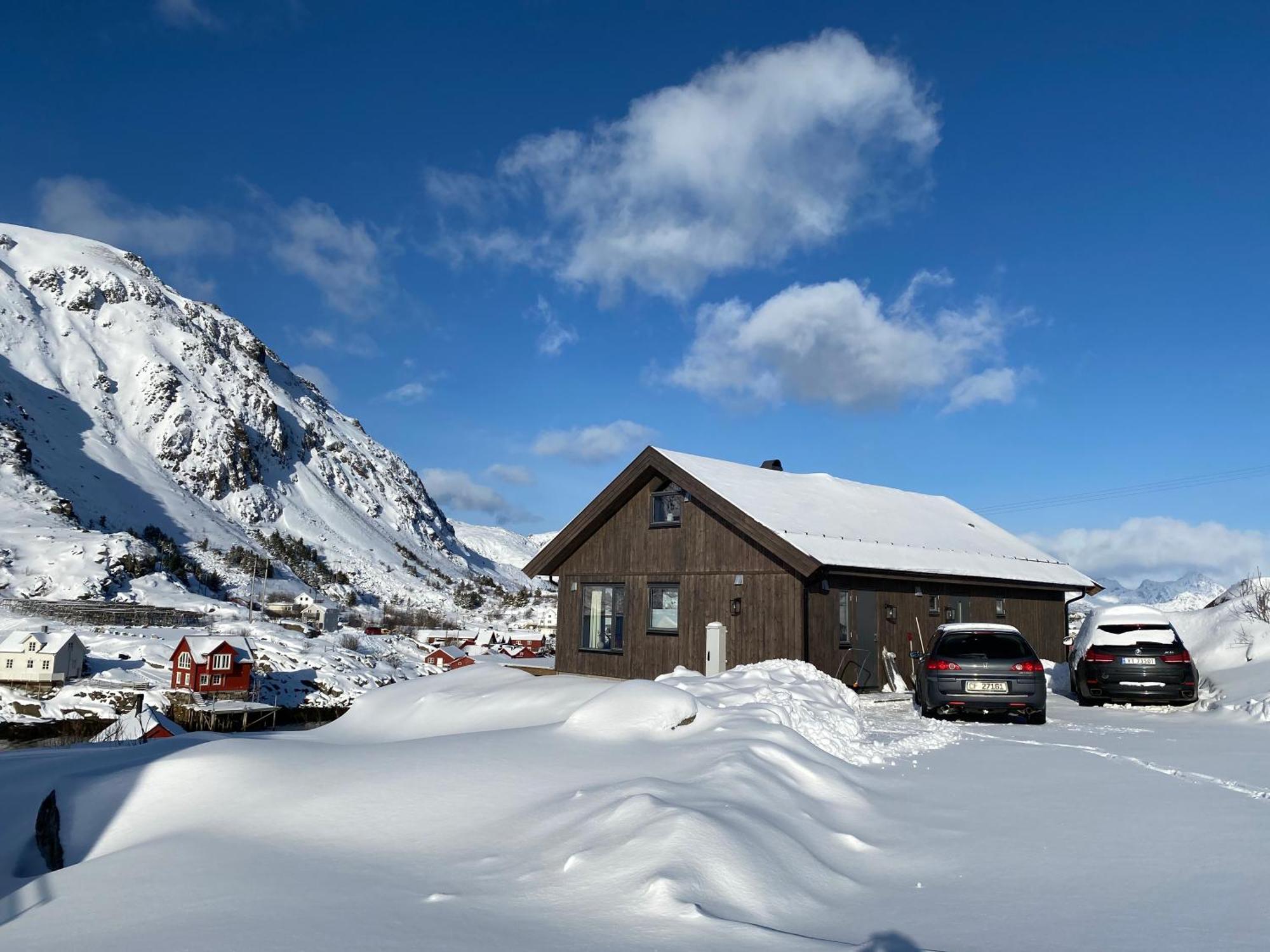 Superior Cabin Ballstad Lofoten エクステリア 写真