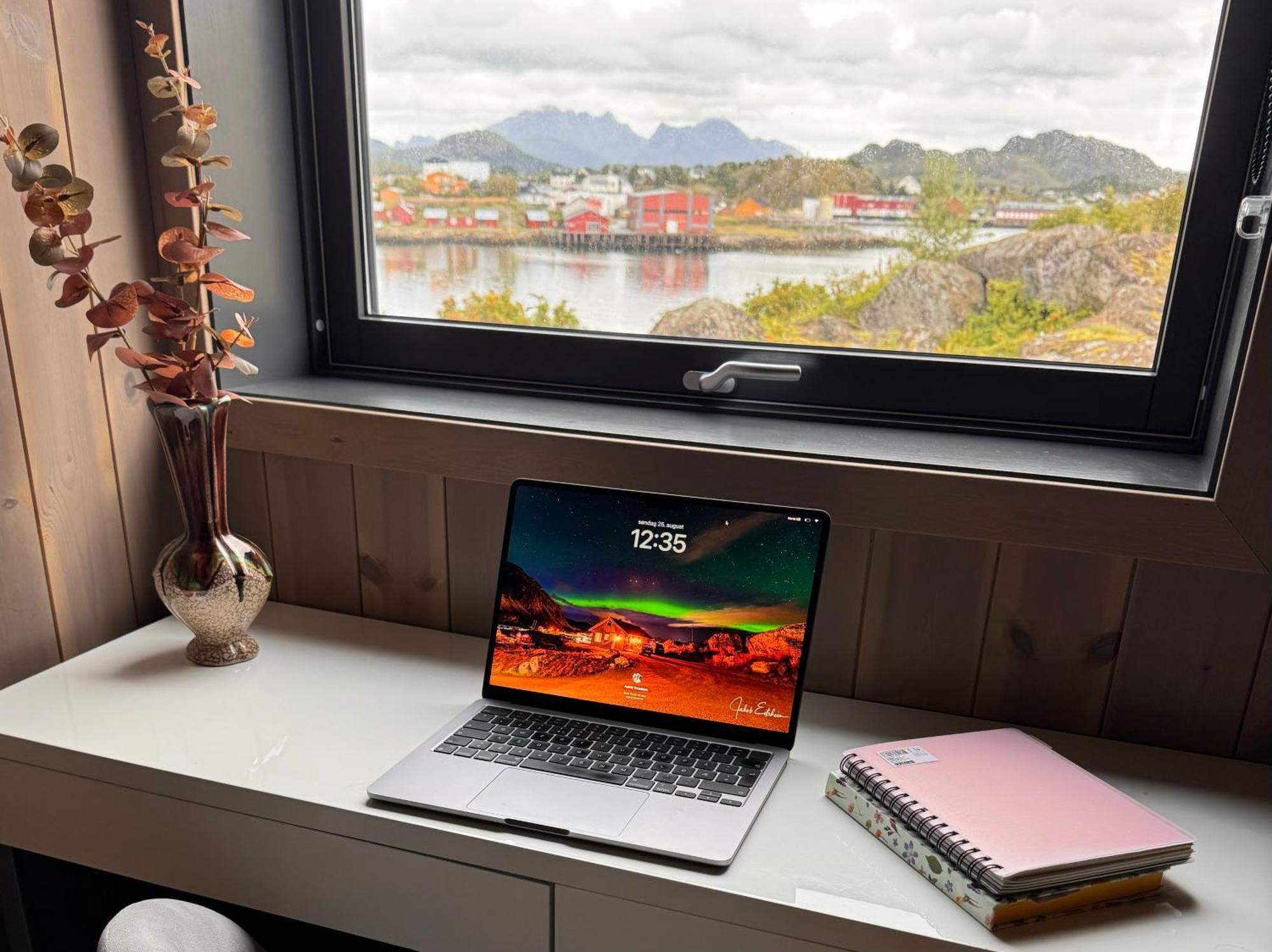 Superior Cabin Ballstad Lofoten エクステリア 写真