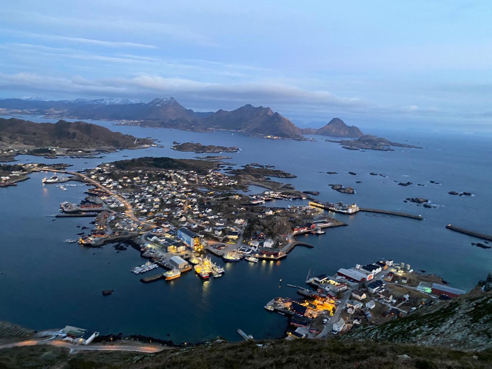 Superior Cabin Ballstad Lofoten エクステリア 写真